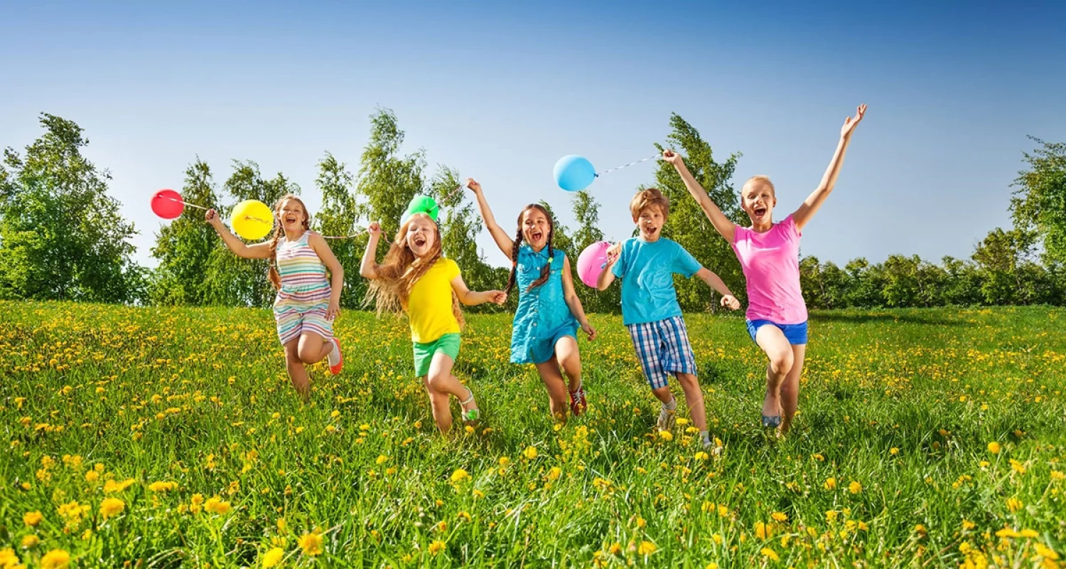 kinder-spielen-feinmotorik-bba.jpg